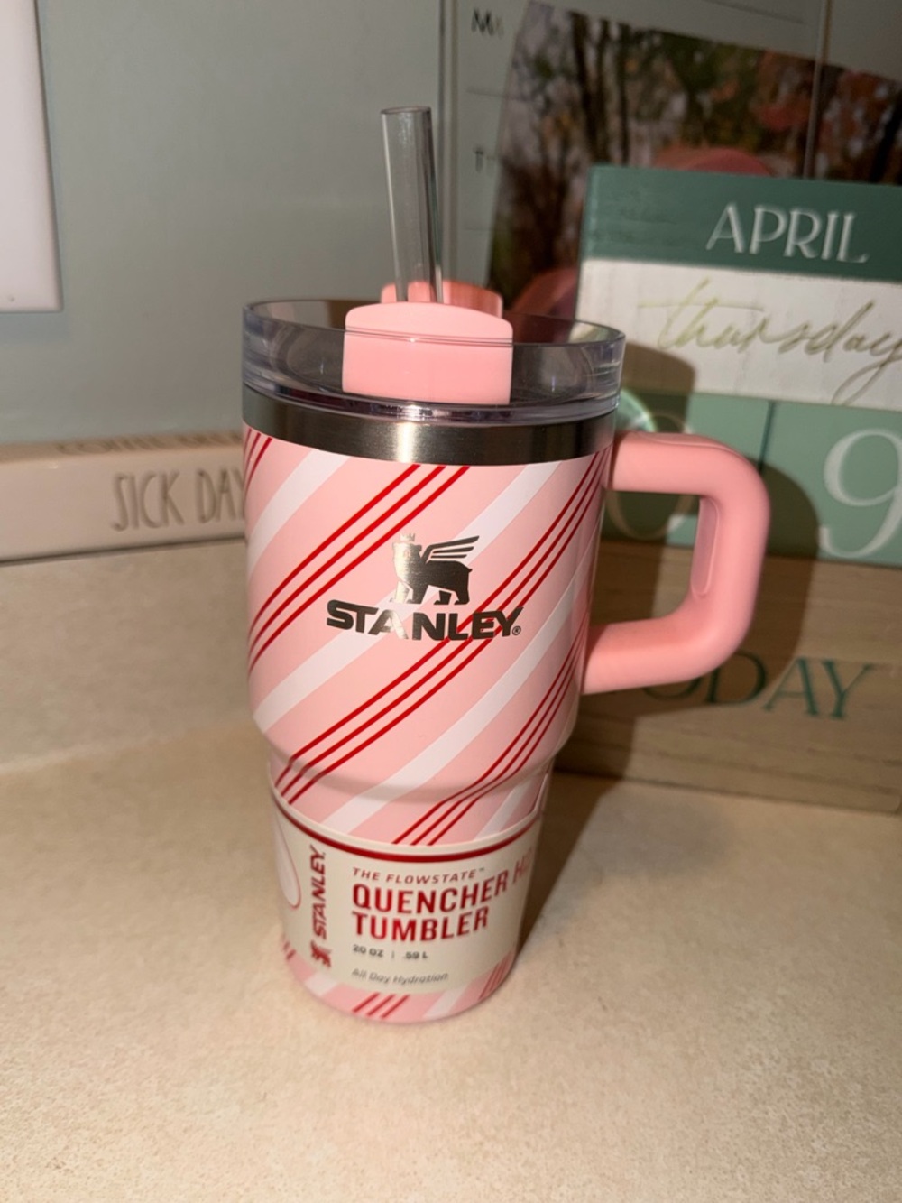 Stanley x Target strawberry twist 20oz